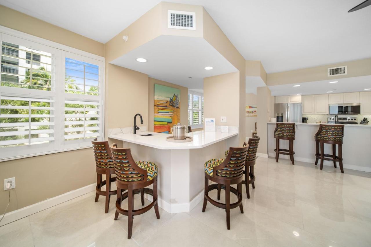 Gullwing Beach Front Resort Fort Myers Beach Εξωτερικό φωτογραφία